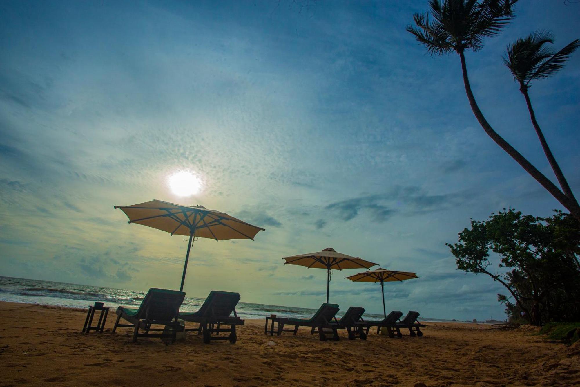 Villa Carla Balapitiya Bagian luar foto