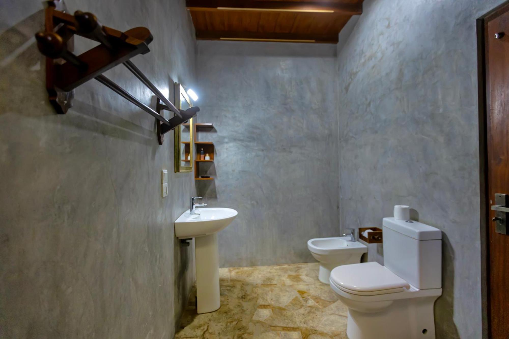 Villa Carla Balapitiya Bagian luar foto